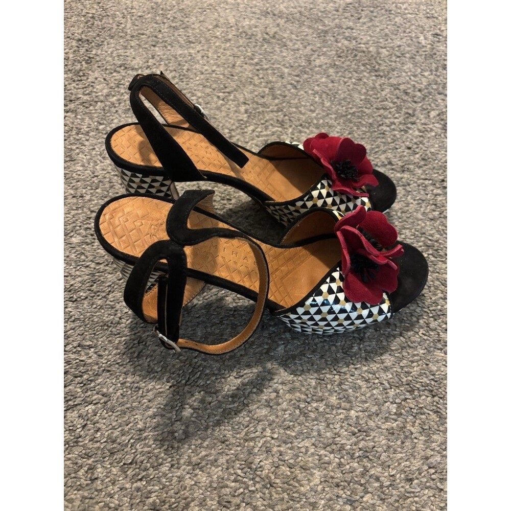 Chie Mihara Nassun Heels Size 39 US 9 New Without Box Floral‎